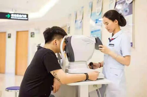 聚焦未來 中國股市醫藥行業四大高成長潛力公司（科技中介服務視角）